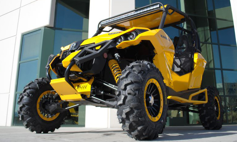 Can-am Maverick и шины ITP BlackWater Evolution + диски с двухсторонним бэдлоком ITP SD